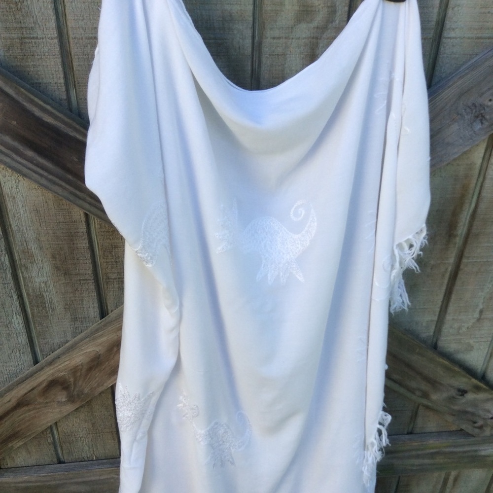 Cleopatra Resort Beach Wrap Scarf